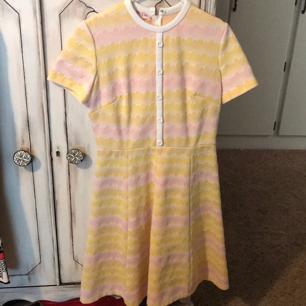 Short sleeved multi colored vintage dress
